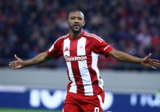 Ελ Κααμπί: «Χρόνια πολλά Ολυμπιακέ – Τιμή μου να φοράω αυτή την πανέμορφη φανέλα» (pic)