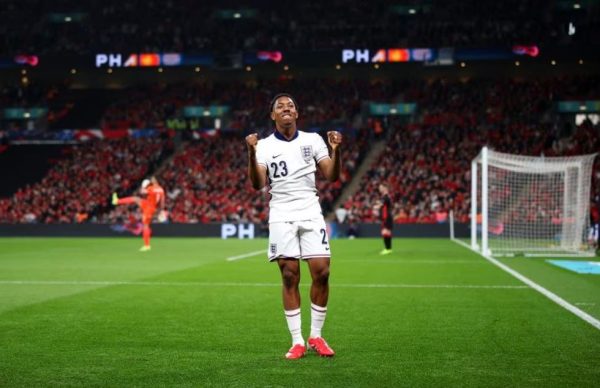 Αγγλία – Αλβανία 2-0: «Σβηστή» στο ντεμπούτο του Τούχελ – Τραυματίστηκε ο Στρακόσα