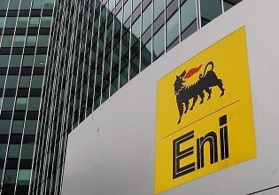 Οι ΗΠΑ «κόβουν» τις πληρωμές πετρελαίου από την PDVSA της Βενεζουέλας