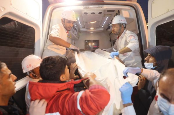 Γάζα: Νεκροί βρέθηκαν 14 διασώστες που σκοτώθηκαν από ισραηλινούς στρατιώτες μέσα στα ασθενοφόρα τους