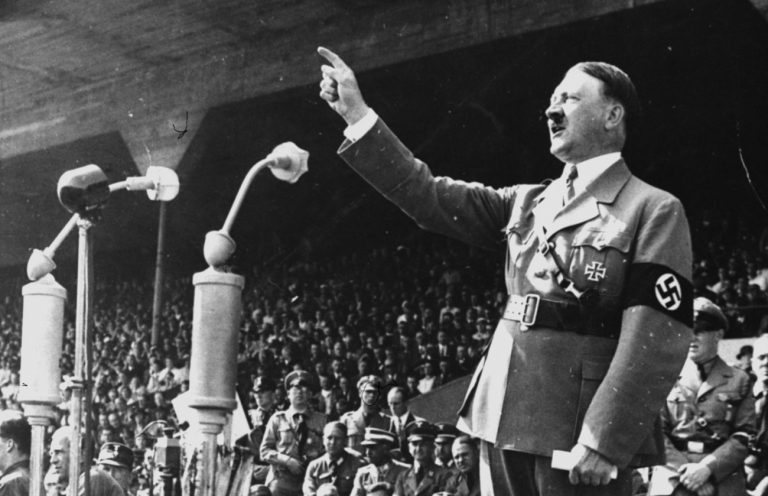 «Η ντροπή πρέπει να τελειώνει»: Πέθανε ο άνθρωπος που υποστήριζε ότι είναι ο τελευταίος απόγονος του Αδόλφου Χίτλερ