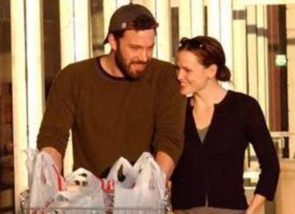 Δωσ’ του άλλη μια ευκαιρία: Ο Μπεν Άφλεκ θέλει μια ακόμα προσπάθεια με την Τζένιφερ Γκάρνερ