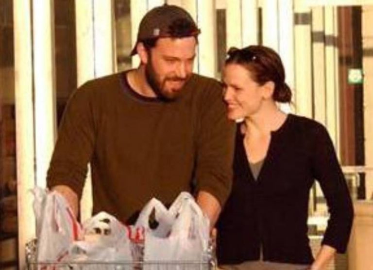 Δωσ’ του άλλη μια ευκαιρία: Ο Μπεν Άφλεκ θέλει μια ακόμα προσπάθεια με την Τζένιφερ Γκάρνερ