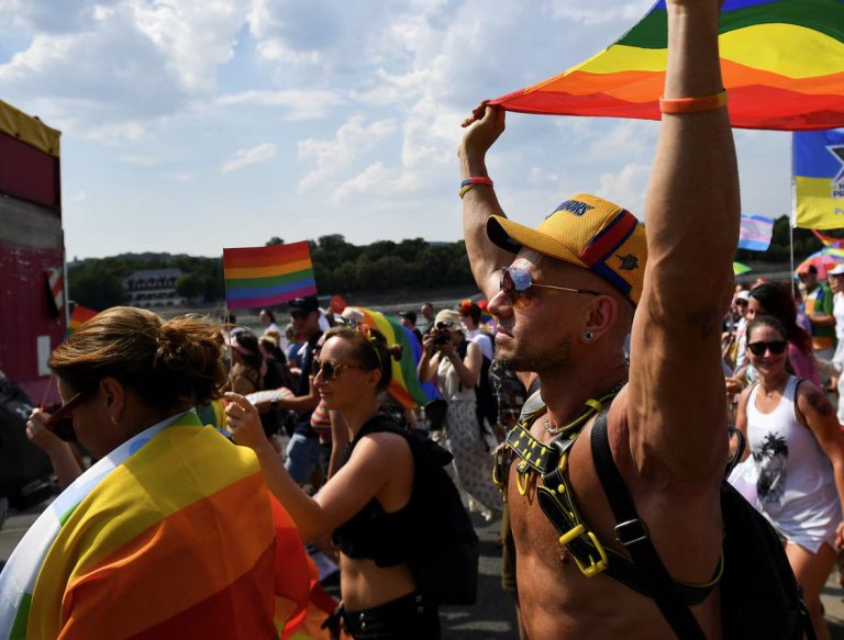 Ουγγαρία: «Θα αγωνιστούμε» – Οι ακτιβιστές ενάντια στην απαγόρευση του Pride