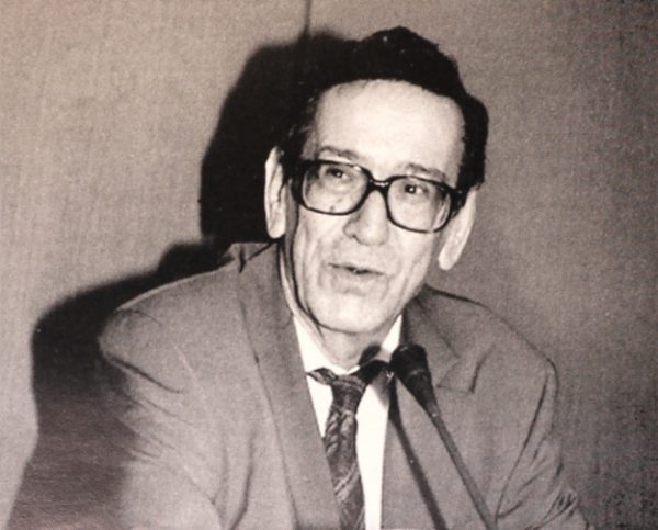 Φίλιππος Ηλιού: Ιστορικός λόγος που εκβάλλει στην πολιτική