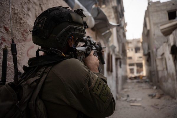 Γάζα: Ανώνυμος Ισραηλινός αξιωματικός παραδέχεται τη χρήση Παλαιστινίων ως ανθρώπινες ασπίδες