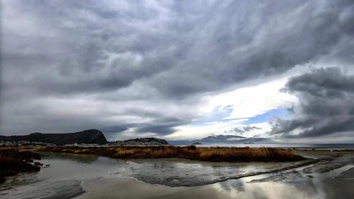 Βροχές, ενίσχυση των βοριάδων και πτώση της θερμοκρασίας την Καθαρά Δευτέρα