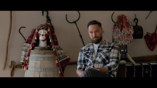 MEGA Stories: Ιστορίες από την επιστροφή στις ρίζες