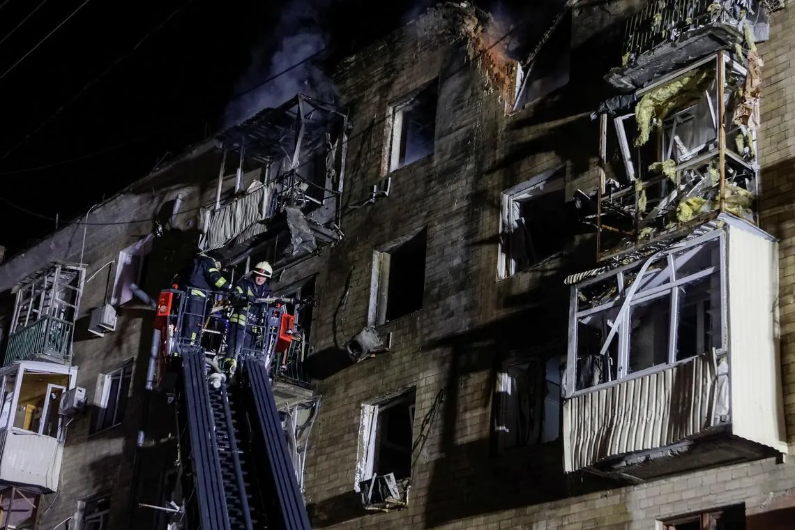 Ουκρανία: Τουλάχιστον 7 τραυματίες από ρωσικό πλήγμα στο Χάρκοβο – Ζημιές σε πολυκατοικία και σπίτια