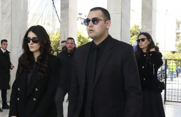 Αλέξης Κούγιας: «Μπαμπά, τελικά σήμερα ήταν η πιο δύσκολη μέρα» -Η ανάρτηση του γιου του μετά την κηδεία