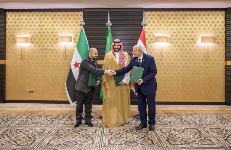 Λίβανος – Συρία: Υπέγραψαν συμφωνία για την οριοθέτηση των συνόρων και την αποκλιμάκωση των εντάσεων