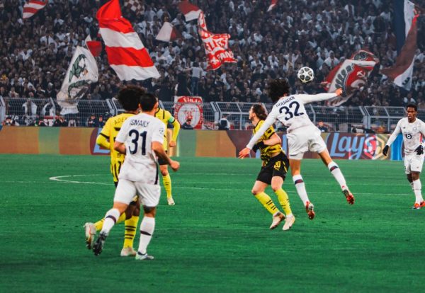 Ντόρτμουντ – Λιλ 1-1: Κανείς το πάνω χέρι, όλα θα κριθούν στη Γαλλία (vids)