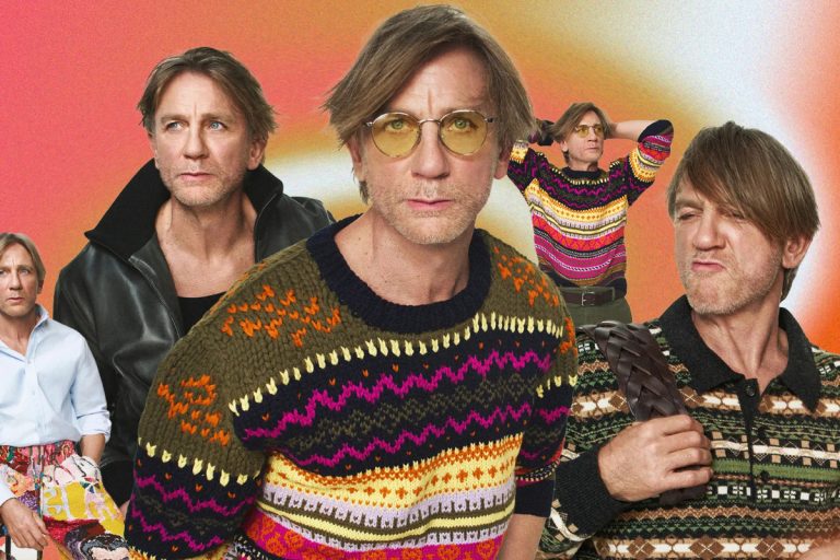 Τι γίνεται στη μόδα; Ο Jonathan Anderson εκτός Loewe όσο οι μουσικές καρέκλες συνεχίζονται