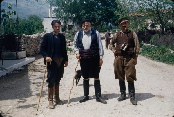 Ο Ανδρέας Ζομπανάκης μας αποκαλύπτει όλα όσα θα δούμε στην εκδήλωση «Κρήτη: Μουσική της Αντίστασης»