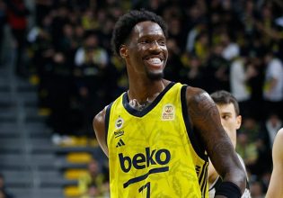 Φενέρμπαχτσε – Μπασκόνια 82-77: Έριξε τον Ολυμπιακό από την κορυφή