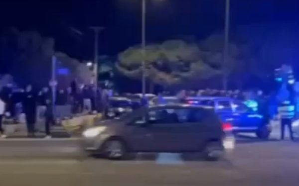 Κόντρες στην Παραλιακή: Μεγάλη επιχείρηση της Τροχαίας τα ξημερώματα στην Αθηνών – Σουνίου