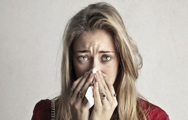 Στεναχώρια, ξέσπασμα ή χωρίς λόγο; Γιατί μας πιάνουν τα κλάματα