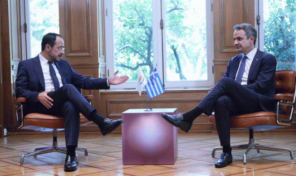 Κυπριακό: Ενώπιον της Ιστορίας (και πάλι)