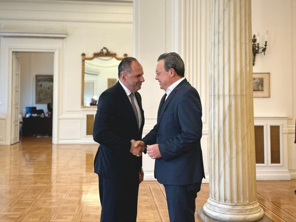 Συνάντηση Φάμελλου με Γεραπετρίτη «Xρειαζόμαστε ισχυρή πατρίδα, να έχει δική της πολυπαραγοντική εξωτερική πολιτική»
