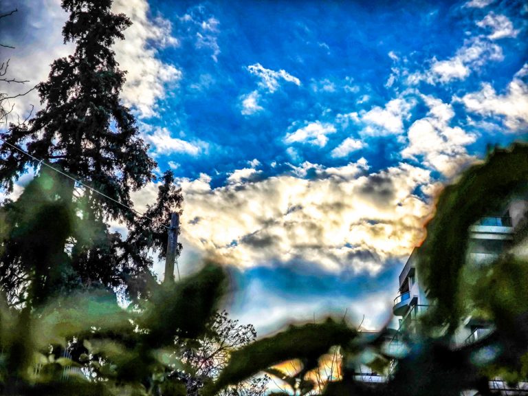 Καιρός: Νέα άνοδος της θερμοκρασίας την Παρασκευή