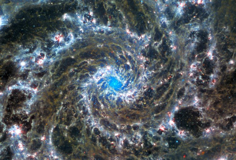 Ανατρέπονται οι προβλέψεις για τη μοίρα του Σύμπαντος – Νέα δεδομένα για τη σκοτεινή ενέργεια