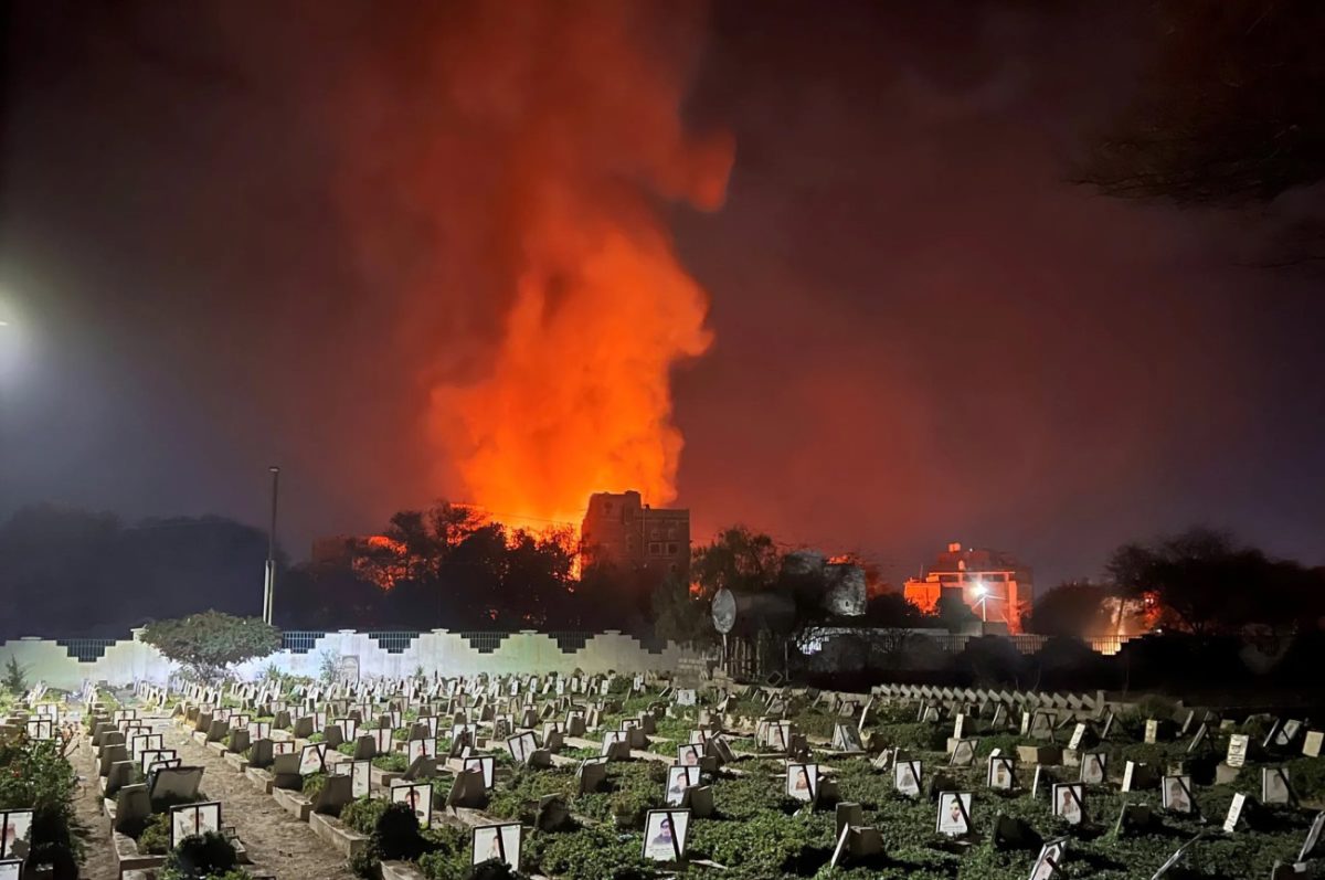 Χούθι: Κάνουν λόγο για νέα επίθεση σε αμερικάνικα πολεμικά πλοία – Πλήγματα των ΗΠΑ στην Υεμένη