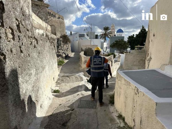 Επιστρέφει σε κανονικούς ρυθμούς η Σαντορίνη – Ανοίγουν τα σχολεία