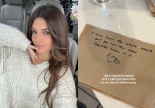 Πιλότος έκανε ερωτική εξομολόγηση σε επιβάτιδα με σημείωμα σε χαρτοπετσέτα και προκάλεσε αντιδράσεις