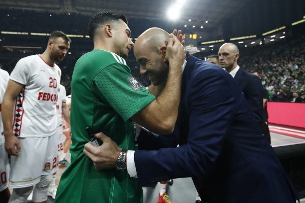 Σπανούλης: «Ο Σλούκας όταν ήταν πίσω μου δεν έδειχνε ποιος πραγματικά είναι, αλλά έβλεπες πως ήταν κάτι ιδιαίτερο»