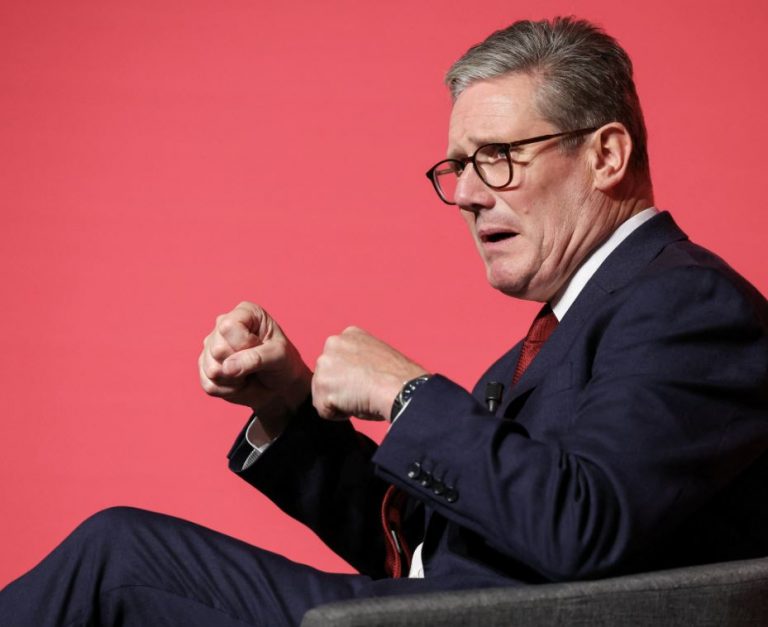 Βγαίνει μπροστά ο «σχοινοβάτης» Στάρμερ για Ουκρανία – Τι ζήτησε στην τηλεδιάσκεψη 26 ηγετών