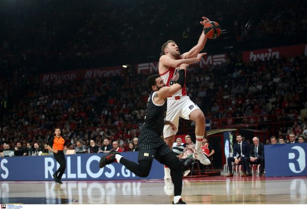 Βεζένκοφ: «Σπουδαίος παίκτης και άνθρωπος ο Ναν – Σημαντική νίκη για τα 100 χρόνια ιστορίας»