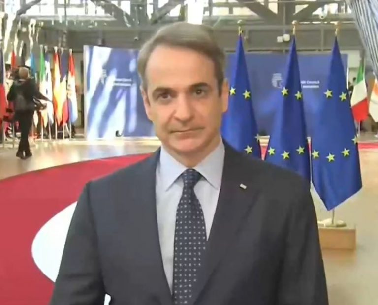 Έκτακτη Σύνοδος Κορυφής: «Οι ώρες των μεγάλων αποφάσεων έχουν φτάσει» – Οι δηλώσεις Μητσοτάκη