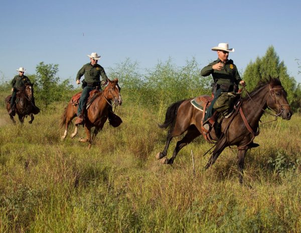 Σε ιστορικό χαμηλό οι μετανάστες στα σύνορα ΗΠΑ-Μεξικού – Πως το κατάφερε ο Τραμπ