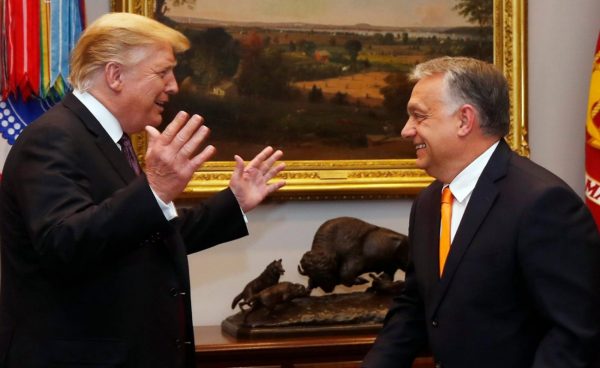 Τη γλυτώνει η Ουγγαρία: Συμφωνία Όρμπαν – Τραμπ για τους δασμούς