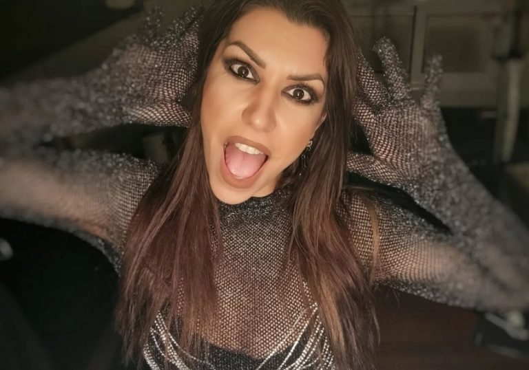 Ο Στέφανος Τσιτσιπάς της πίστας: Η Ελένη Τζαβάρα ξέρει και από τένις