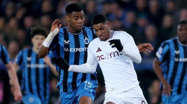 LIVE: Άστον Βίλα – Κλαμπ Μπριζ