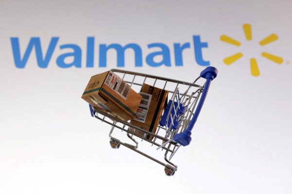 Οι δασμοί έφεραν… παζάρια – Τι ζητούν οι Walmart και Target
