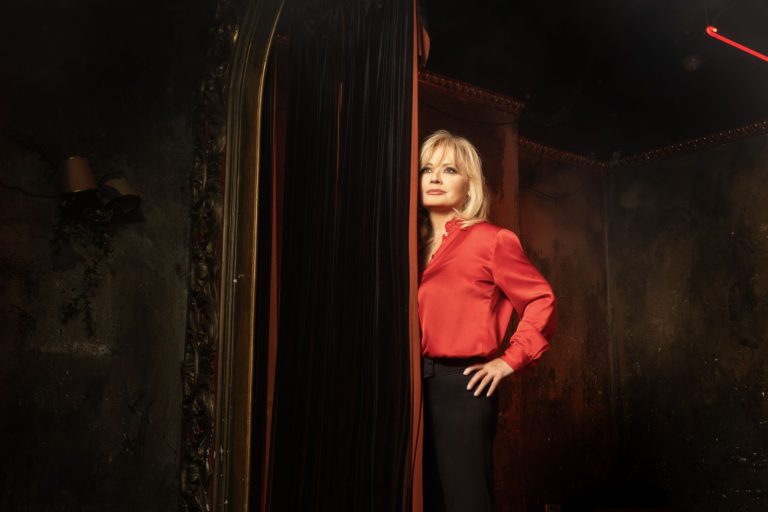 «Φως στο Τούνελ»: Επιστρέφει με καυτά στοιχεία για τρεις υποθέσεις