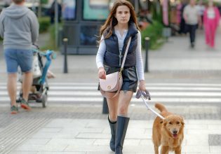 Πόσες φορές την ημέρα πρέπει να βγαίνει βόλτα ένας σκύλος για να είναι χαρούμενος;