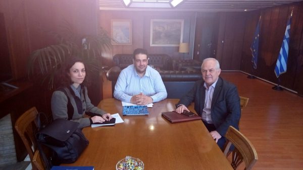 Τα σχολεία στο επίκεντρο της συνάντησης του Υπουργού Εσωτερικών με τον Δήμαρχο Καισαριανής