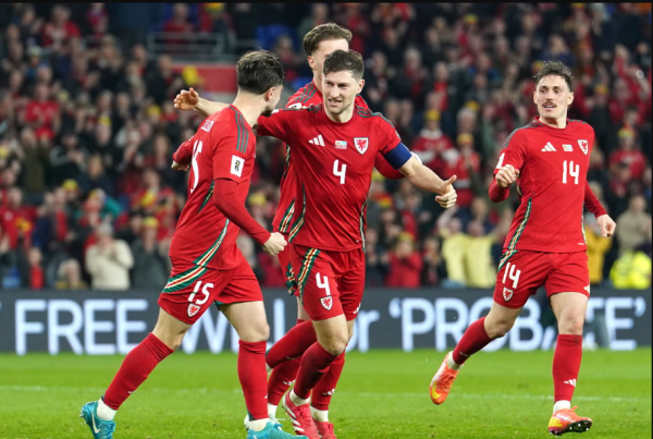 Για να συνεχίσει με το «απόλυτο» η Ουαλία στα Σκόπια – Μεγάλη «μάχη» στη Βουδαπέστη με Χάαλαντ στο επίκεντρο