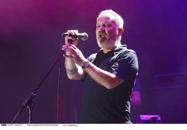 Χρήστος Θηβαίος: Η συναυλία στο απόλυτο σκοτάδι στο Ίδρυμα Μιχάλης Κακογιάννης