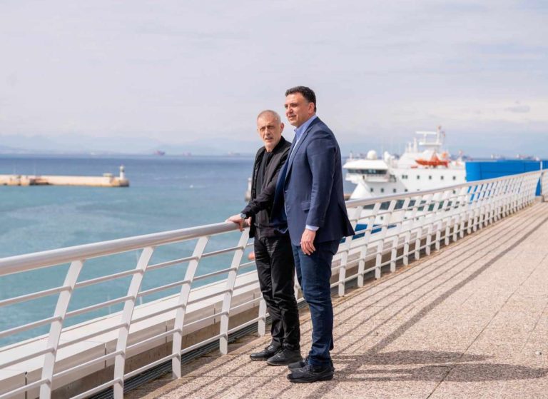 Συνάντηση Δημάρχου Πειραιά με τον Υπουργό Ναυτιλίας και Νησιωτικής Πολιτικής