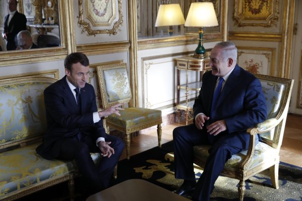 Νετανιάχου στον Μακρόν: Η ίδρυση παλαιστινιακού κράτους θα ήταν τεράστια ανταμοιβή για την τρομοκρατία