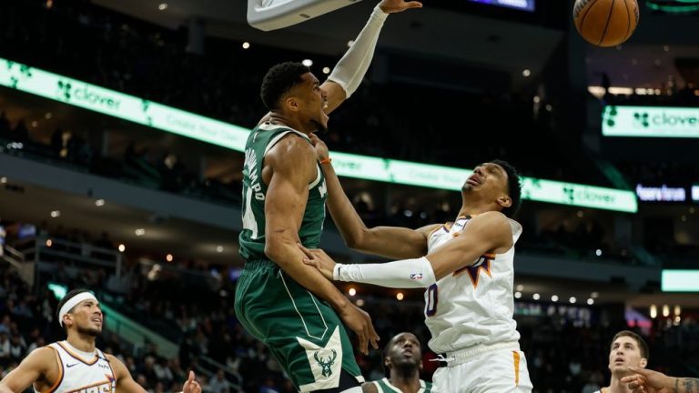 Μπακς – Σανς 133-123: Επιστροφή στις νίκες για το Μιλγουόκι με απίθανη 37άρα από τον Αντετοκούνμπο