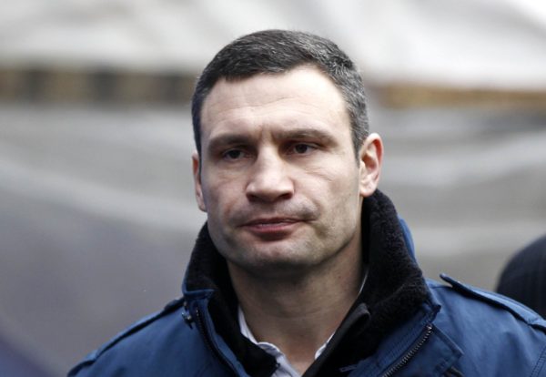 Ουκρανία: «Μπορεί να χρειαστεί να παραχωρήσουμε εδάφη για την ειρήνη», παραδέχεται ο δήμαρχος του Κιέβου