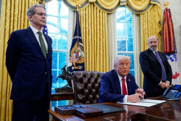 Μπέσεντ: Σχοινοβάτης σε ένα εύθραυστο σχοινί