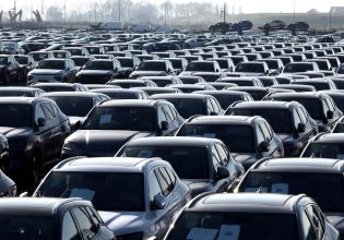 Δεκάδες μηνύσεις στον έμπορο αυτοκινήτων που εξαπατούσε αγοραστές – Εκλεινε τις μάντρες μέσα σε μια νύχτα