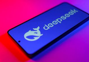 H DeepSeek αναπτύσσει μοντέλα ΑΙ που βελτιώνουν τον εαυτό τους