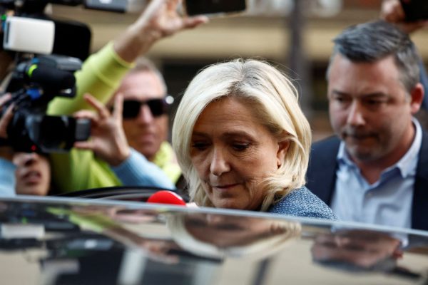 Λεπέν: Όταν ζητούσε να επιβάλλεται ισόβια στέρηση πολιτικών δικαιωμάτων για ζητήματα διαφθοράς